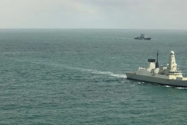 Супровід російських суден у Ла-Манші: що зростання активності Royal Navy означає для безпеки
