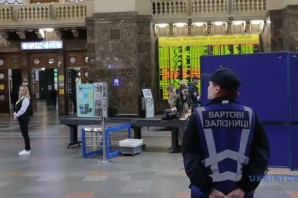 Хронологія запуску нічних автобусів від вокзалу «Центральний» у Києві